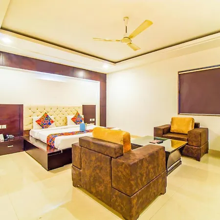 FabHotel Transit Delhi Airport